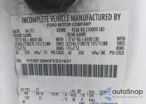 2015 Ford F-250 Xl z USA, uszkodzony, nr VIN 1FDBF2B60FED21631